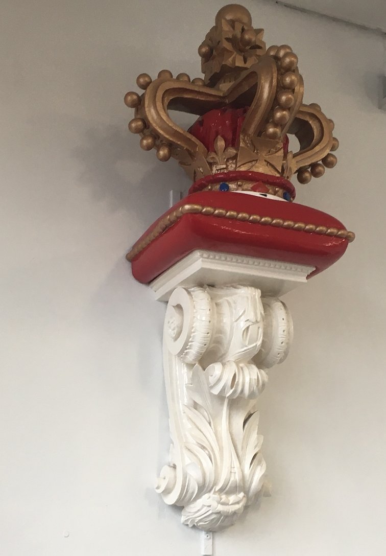 Wooden sign for the Crown Hotel, #Ripon Market Place for #Woodensday. Pub closed in 1907 & sign put in museum. 2003 put back on wall. Photo taken 7 Mar 2014, day before it fell off. Restored & now inside Sainsburys which occupies site.#PubsMatter #NorthYorkshire @OnePlaceStudies