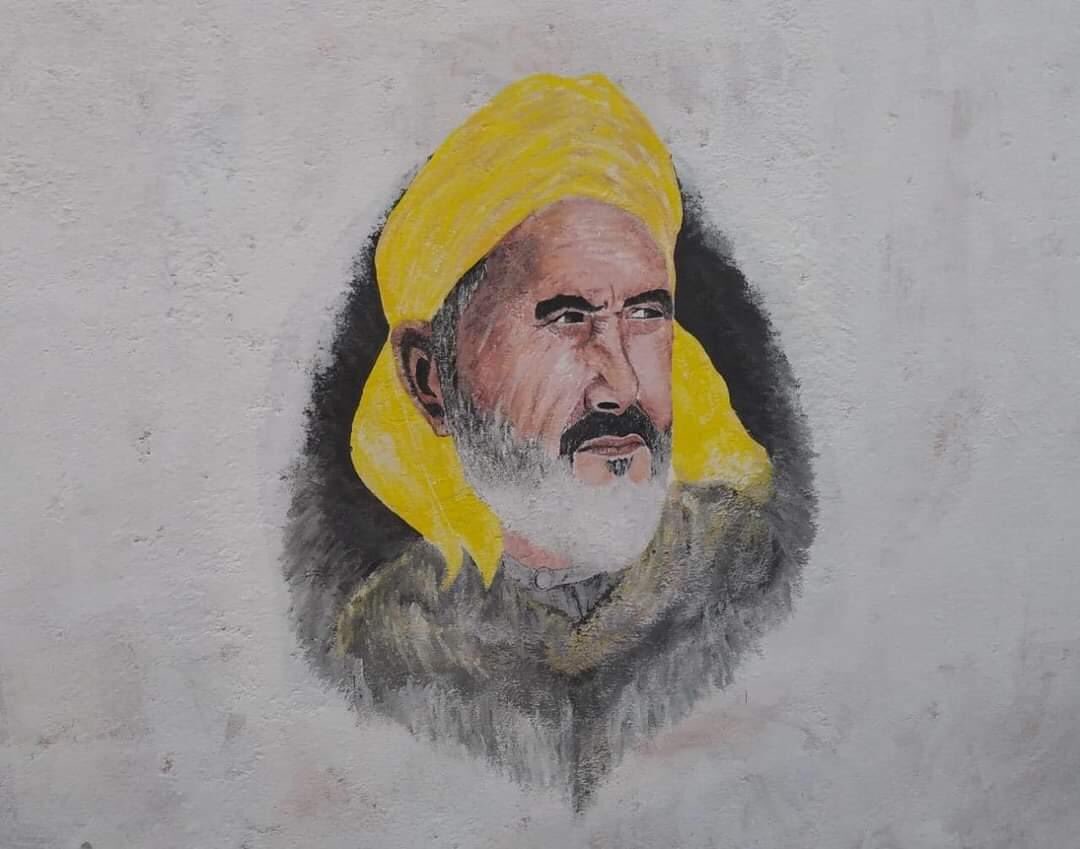 riffianman's tweet photo. Riffian artist Mohamed Amine Dira has created this beautiful mural of Riffin resistance hero Moulay Mohend in Driouch #ashihfedAbi❤️ https://t.co/F6nRIMBkYw