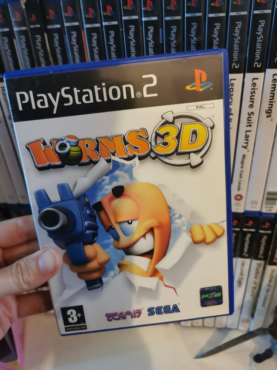 rad_retro_gamer's tweet photo. When Worms made the transition from 2D to 3D I was a bit concerned I must admit, a lot of games before it suffered from trying to make that jump. But I have to say I really enjoyed Worms 3D on PS2 I used to play this a lot with my mates. #worms #worms3d #team17 #team17games #ps2 https://t.co/3848B7RcH3