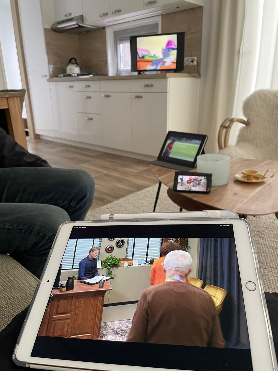 Snelheid van onze WiFi checken ... op 4 apparaten goed ontvangst. Soms zijn er van die dagen dat je denkt gaat niet snel genoeg #reorganistatie #onzichtbaar #Hertzingersatelietbouw