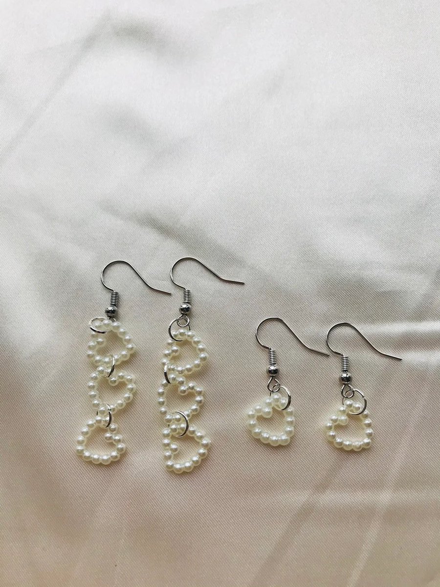 Boucles d’oreilles Sarah ❤️ Disponible dès maintenant sur notre site web 💫