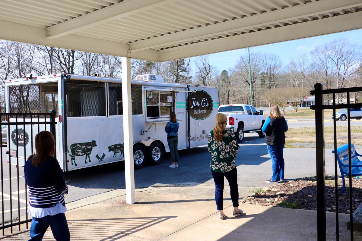 Piedmont Middle School (@piedmontmsnc) on Twitter photo Thank you to our awesome administrative team for providing lunch for all staff on a sunny day last week! Jon G's BBQ brightened our day even more. #PdMSRocks <a href="/jongsbbq/">Jon G's Barbecue</a> <a href="/AGHoulihan/">Andrew G. Houlihan</a> <a href="/UCPSNC/">Union County Public Schools</a> Thank you to our awesome administrative team for providing lunch for all staff on a sunny day last week! Jon G's BBQ brightened our day even more. #PdMSRocks <a href="/jongsbbq/">Jon G's Barbecue</a> <a href="/AGHoulihan/">Andrew G. Houlihan</a> <a href="/UCPSNC/">Union County Public Schools</a>