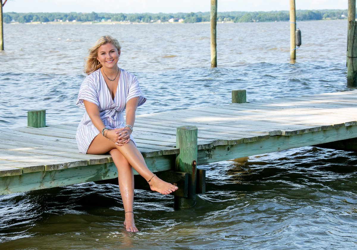 RealLifeStudios's tweet image. Dreaming of warmer days and gorgeous Senior portrait location sessions like this one.  So beautiful🌻🌻🌻

#richmondsbestseniorportraits #richmondseniors #richmondphotographer #highschoolseniors #reallifestudios #seniorportraits