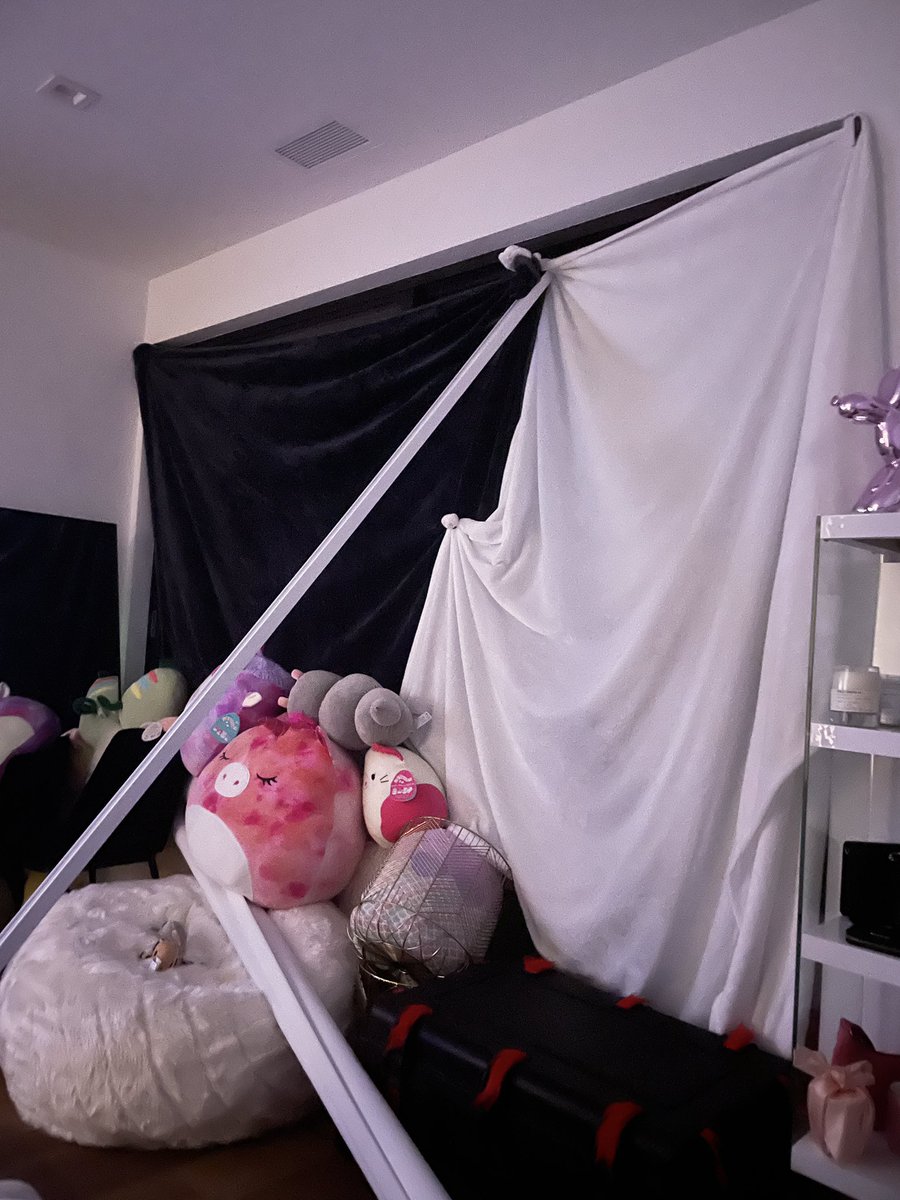 my curtain broke last night and at about 2 am i decided to fix it and this is the before and after