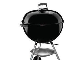 iowachillshow's tweet photo. Midwesterner 40 degrees in March starter pack: https://t.co/WjJBuWoR44
