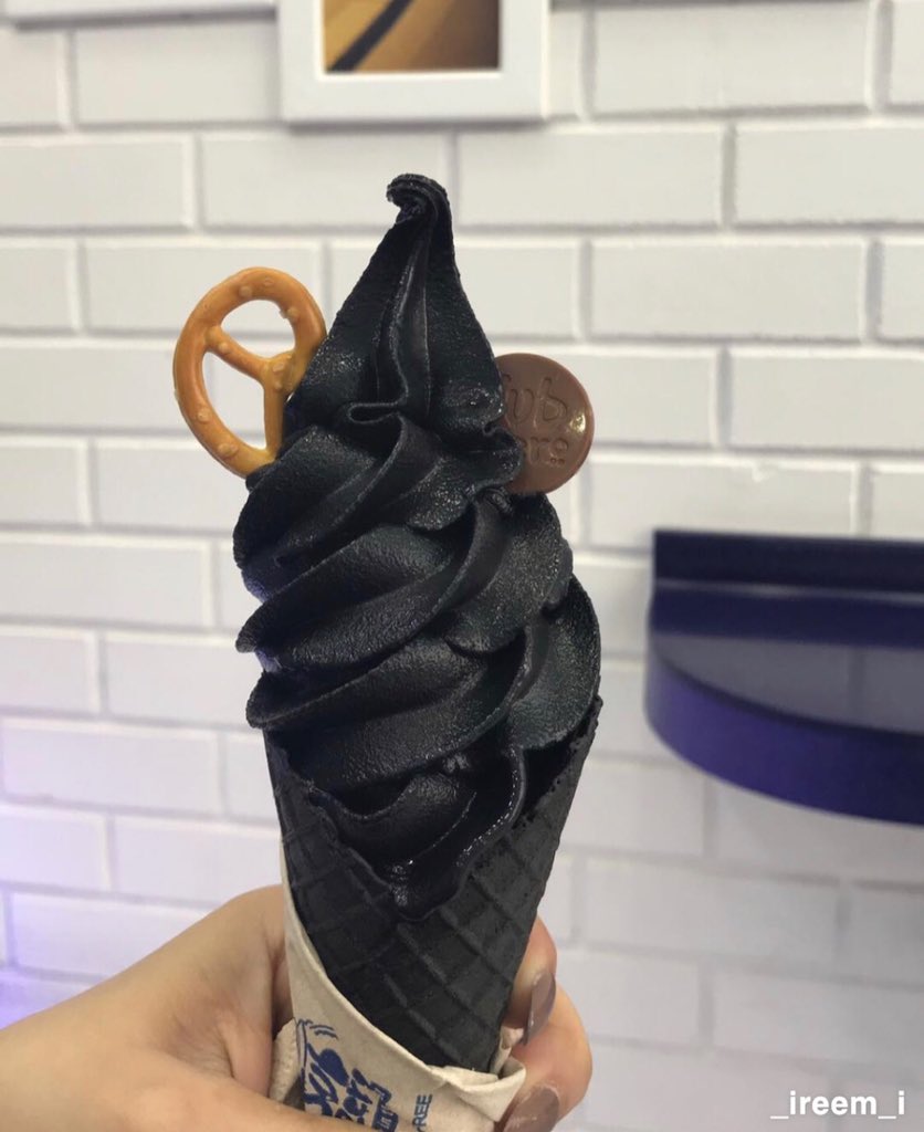 مطاعم وكافيهات جدة On Twitter ٣ ايس كريم البطريق Penguin S Ice Cream شارع خضر أفندي حي الزهراء موقعه بوسط الحي بس الأغلب متفق على طعمه طلبات خارجية فقط