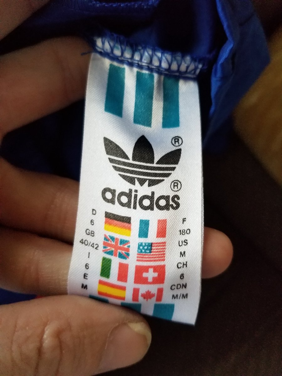 Topnotch1083's tweet image. NEW pickup for the collection. USA World Cup 1994 Team ADIDAS Jacket. Near Mint!!. #vintageshirts #vintagejackets