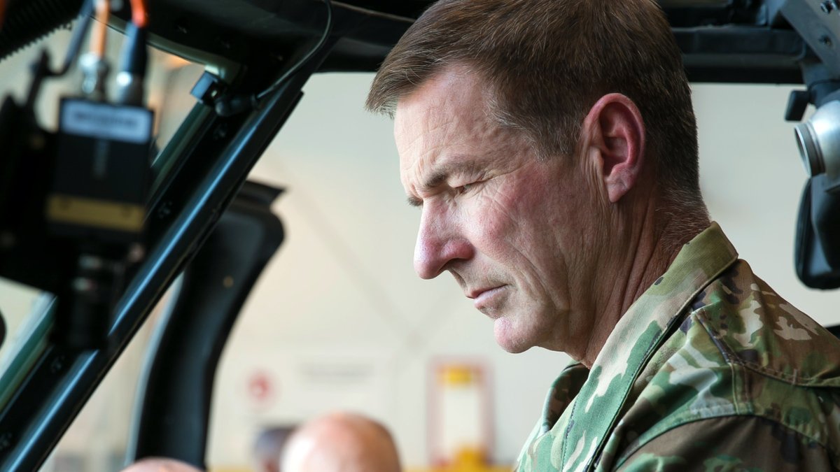 AUSAorg's tweet photo. #USArmy Has βNo Room for Extremism of Any Kindβ
@ArmyChiefStaff McConville Concerned About Losing Trust of American People
https://t.co/KKRgIQdxnX https://t.co/cRIt2KYxM1
