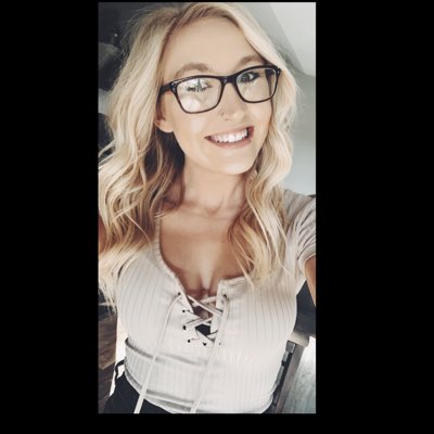 KaleeBerrey's tweet photo. #NewProfilePic https://t.co/WUwCNsudOm
