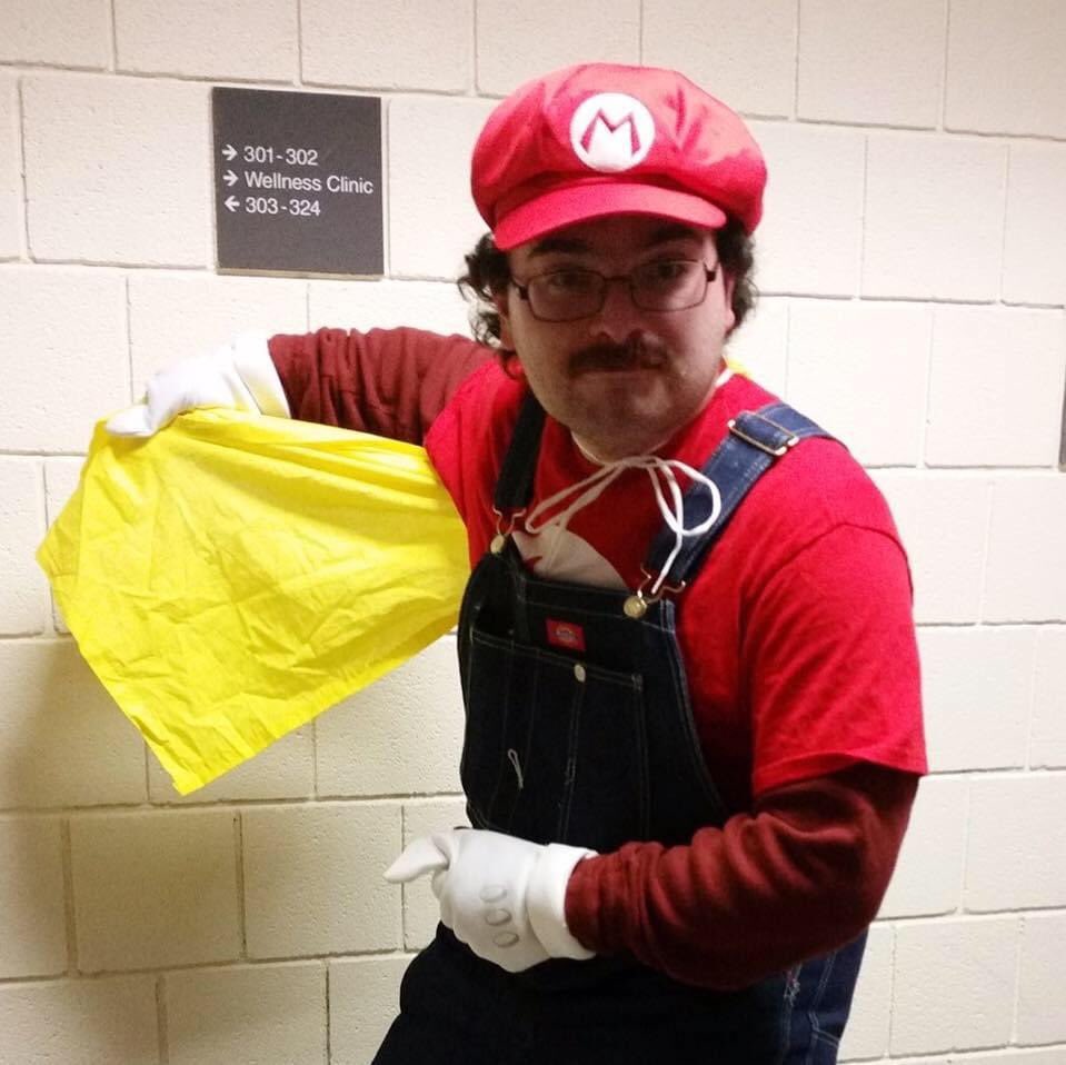 DougJac20497430's tweet photo. Took some red shrooms and hopped down the green pipe and to my surprise I ended up in the COVID vaccine line! Hopefully I get a sucker for my troubles because I often faint at the sight of needles and heavy chested dames. #redshroomgreenpipe #1UP #YAHOO #SuperMario35 #superdoug https://t.co/ajv4NMG2Lb