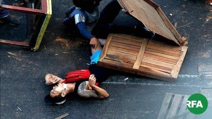 Please help Myanmar 🙏.
#WhatsHappeninglnMyanmar 
#SaveMyanmar 
#Mar3Coup