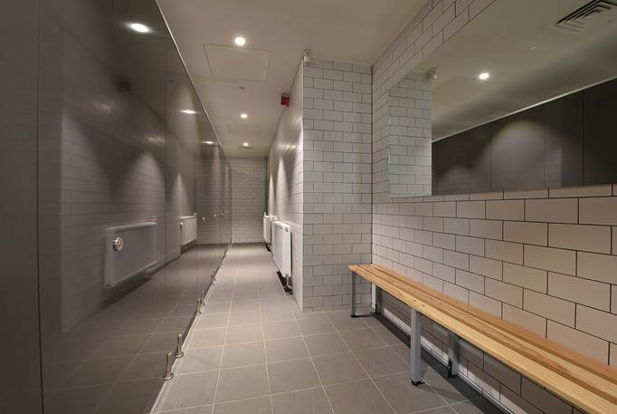 As the country starts to make a careful return to the office, more people are commuting by bike, especially given the current travel restrictions. We have our own secure underground bike storage facility & private showers for exclusive use by its tenants. #manchesteroffices