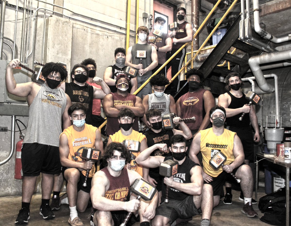 MontiniFootball's tweet photo. One final "Stud Club" meeting, deep in the bowels of Montini, where men roll up their sleeves and get dirty and gritty doing the things other people don't like to do!!
#StudClub #IronSharpensIron #TeamFirst https://t.co/BCBQlUjQuq