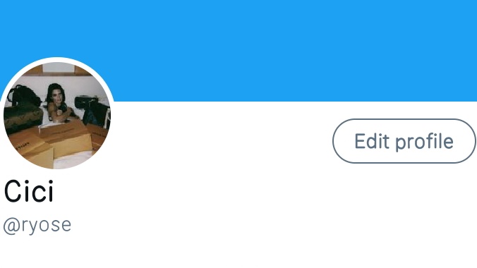 classys's tweet image. I&apos;m so glad to have you back. 🖤