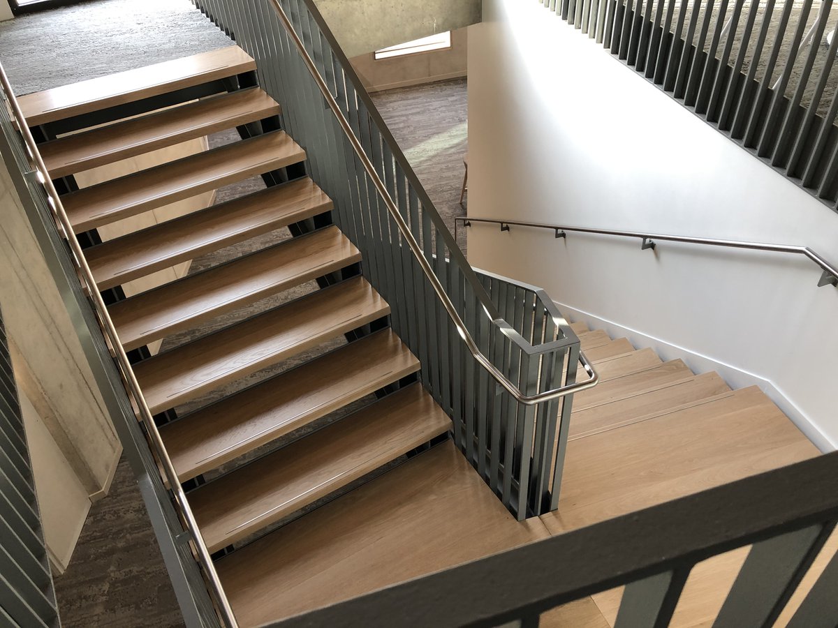 AlleghenyMllwrk's tweet photo. @LubberRunCommunityCenter is officially open! A 60,000 square foot facility project in Arlington, VA designed by @VMDOArchitects and managed by @MCNBuild, and is Net Zero ready &amp; seeking LEED Gold certification!

 #architecturalwoodwork #NetZero #LEEDGold #TeamAllegheny https://t.co/qPBMGiy50z