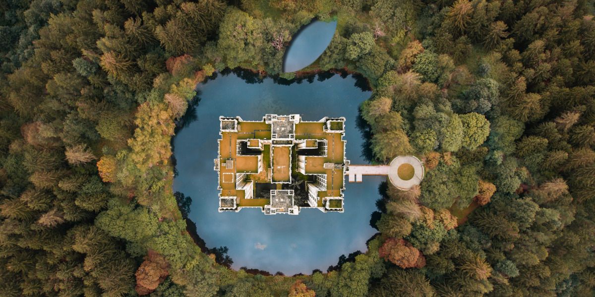 4tifyTech's tweet image. Hackers are finding ways to hide inside Apple’s walled garden
The iPhone’s locked-down approach to security is spreading, but advanced hackers have found that higher barriers are great for avoiding capture
By Patrick Howell O&apos;Neill, via @techreview
buff.ly/3b4mXOv