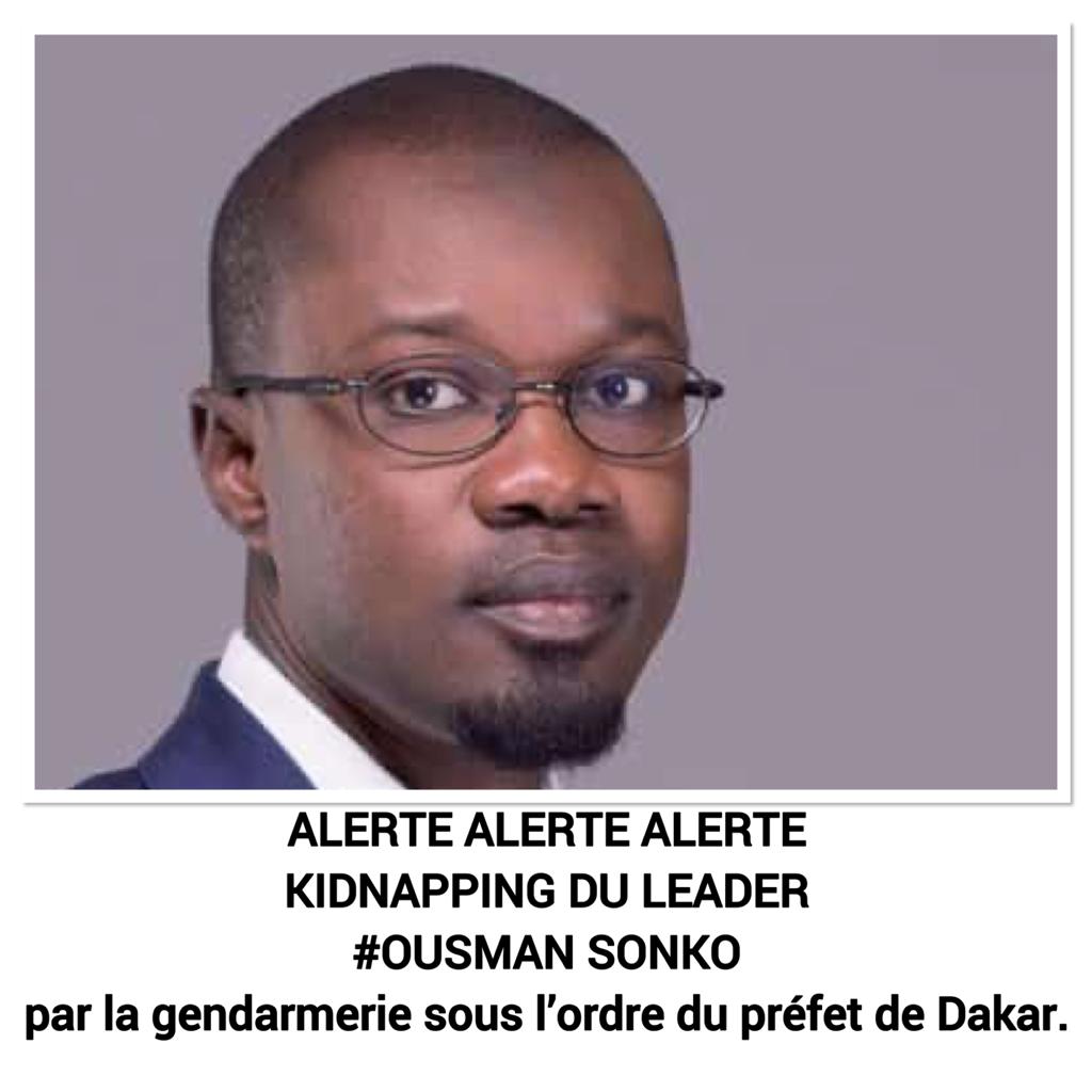 Alerte ce 03.02.2021:
#Arrestationarbitraire du deputé #Sonko Au #Senegal
#PasDeDemocratie ou 1 #démocratie déstructurée❗
La #Dictature imperialiste #MackySall aux ordres de l'Elysée tente d'eliminer son unique reel Opposant nationaliste&panafricain #OusmaneSonko,#1FuturCandidat