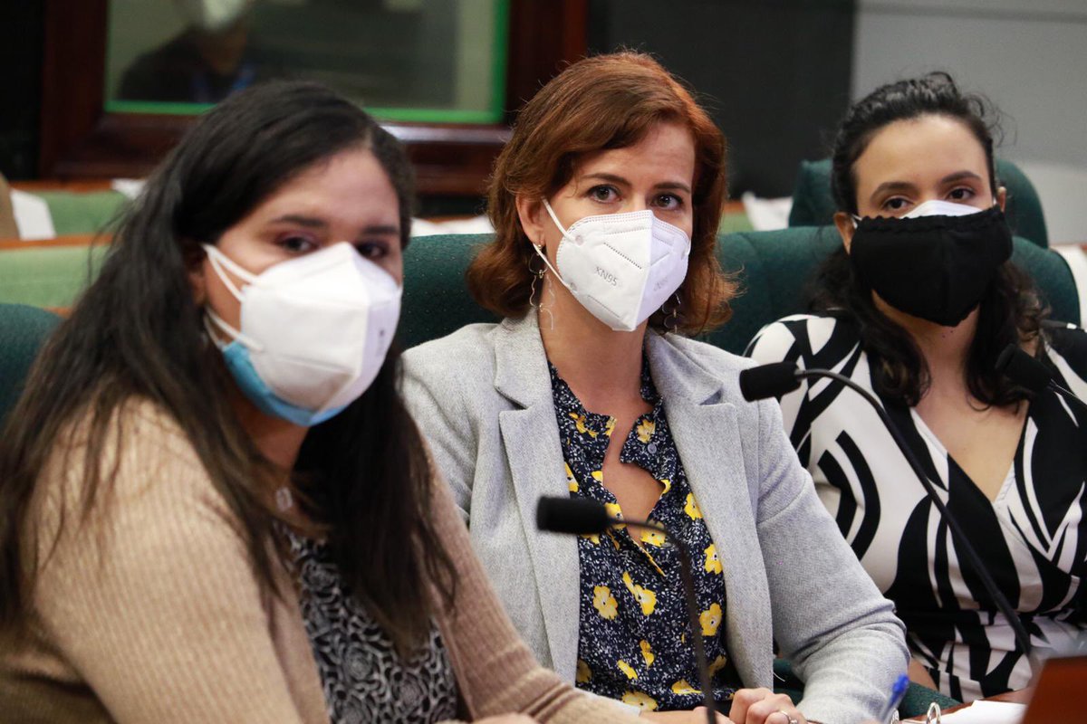 CamaraConPR's tweet photo. “Tenemos que tener en consideración lo que es el cambio climático en P.R. Aquí vamos a seguir sufriendo el efecto del cambio climático, y hay que tener una medida de protección a la gente”concluyó @MarianaNM2020 . #PC488 #VP 

📷 Griselle Rosario #CámaraPR https://t.co/ftzmW4VmlM