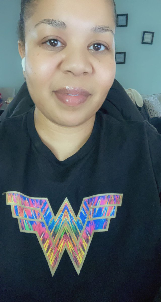 cjay0908's tweet photo. Rocking my Wonder Woman Brand Center tee for Wonder Woman Wednesday 🦸🏽‍♀️ She is my favorite superhero 💙 Summoning the Wonder Woman fire and grace on this busy Wednesday #appreciatERspiritweek @theeastregion #SLAYERS ⚔️🔥 https://t.co/jnePZ6r8IB