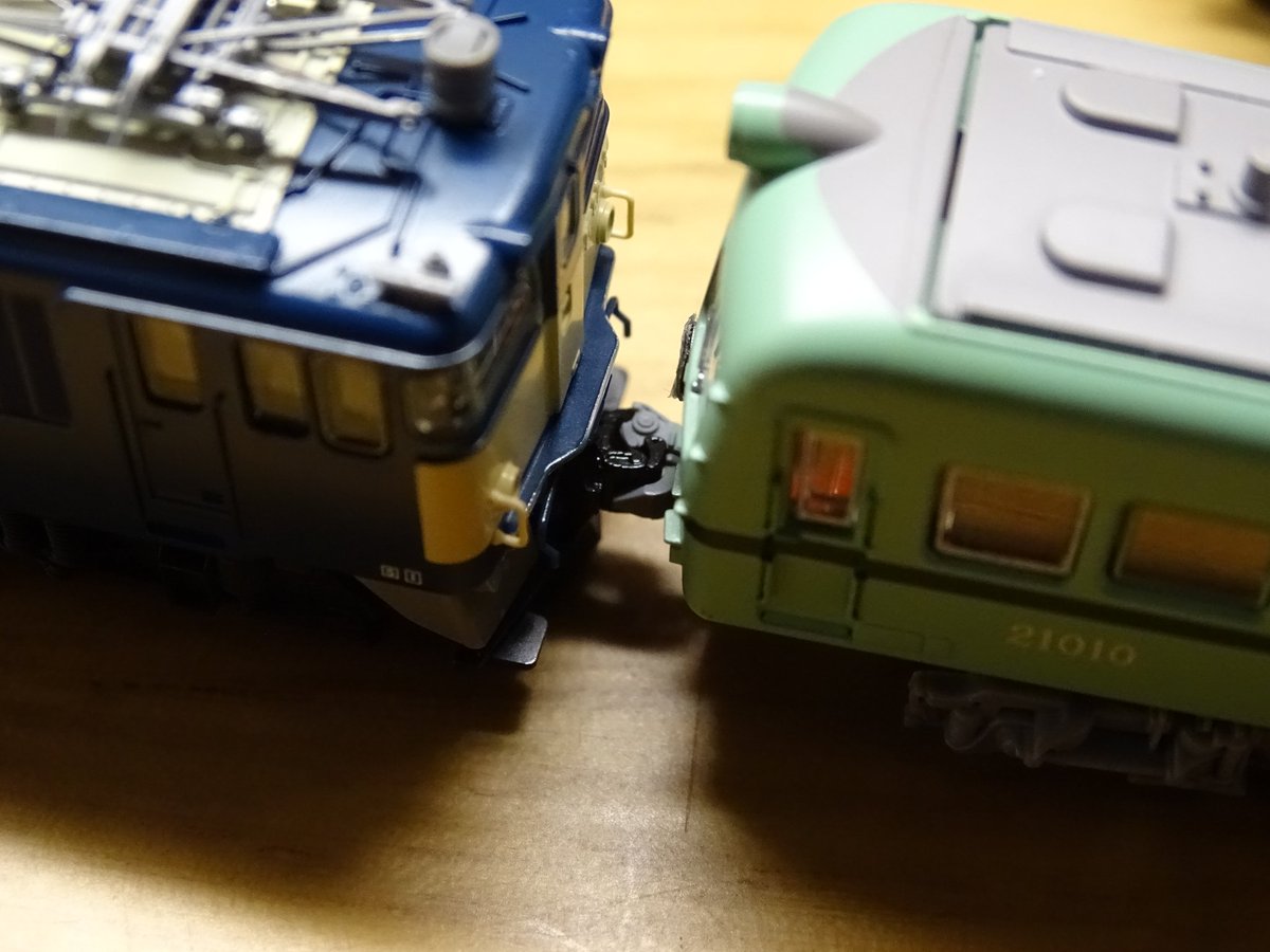 コウッヅウォルズ Tomixのef62がやってきました マルチナックルカプラー のl形をtnカプラーのホルダーに入れて Katoカプラーもtnカプラーも両方いけるように まぁうちには密自連tnはしかいないんだけども コウッヅウォルズ Tomixのef62がやってきました マルチナックルカプラー のl形をtnカプラーのホルダーに入れて Katoカプラーもtnカプラーも両方いけるように まぁうちには密自連tnはしかいないんだけども