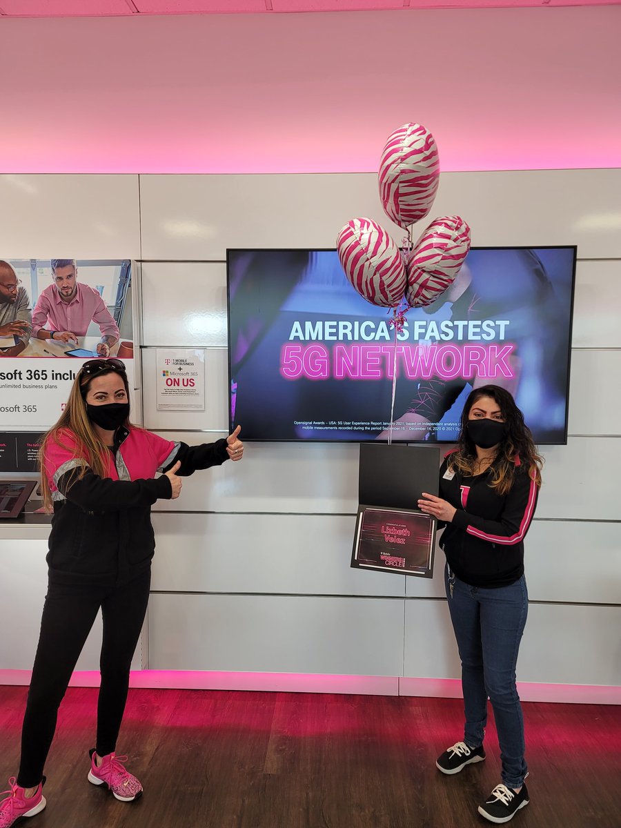 Congratulations to Lizbeth Velez on achieving #WinnersCircle 2020!!!! Honored to be in your circle🎊 😊🎊
<a href="/MarkWaschbusch/">Mark Waschbusch</a> <a href="/AmrWahba1080/">Amr Wahba</a> <a href="/ScotOrlowski/">Scot Orlowski</a> <a href="/Josedb09/">Junior.</a> <a href="/Kiddster_/">Kiddy</a>