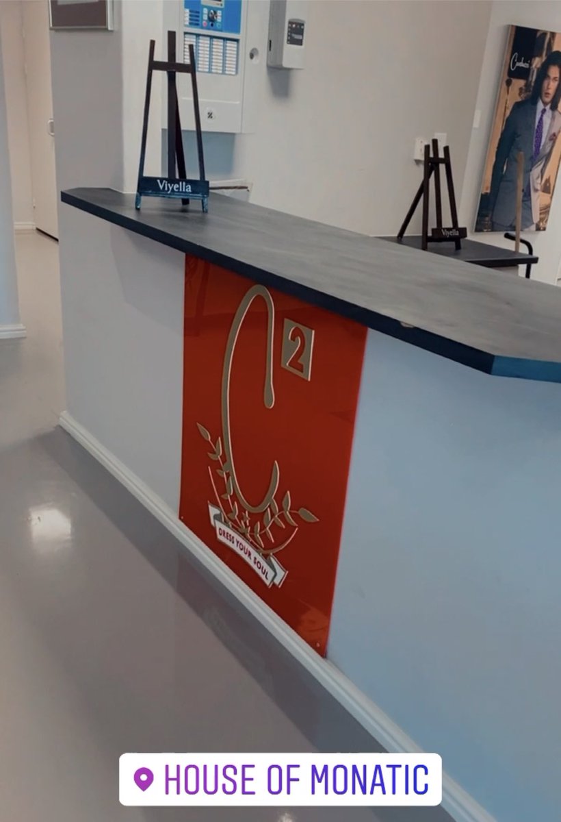 mohale_motaung's tweet image. Went to visit my @CSquaredSA family  today. Got a chance to also walk through the factory and meet the amazing people who create all these masterpieces.... had so much fun!👌🏽👌🏽🤩🤩🤩🤩