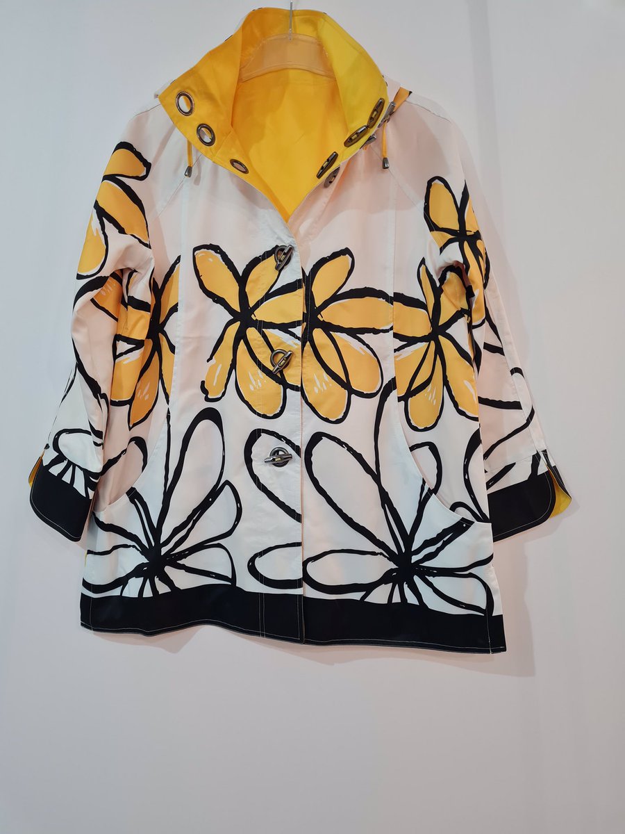 decisionsval's tweet photo. 10% off our new #Oopera coats ....just use code MUMSTHEWORD at checkout! https://t.co/7Sm4FViCMk
Limited time offer. https://t.co/LwKNWxeNNH