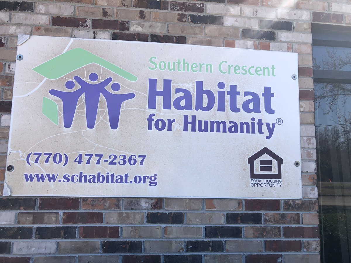 mkrobs's tweet photo. So excited about a new partnership forming with Habitat for Humanity! Our Architecture pathway students will submit plans &amp; they will mentor &amp; work with them! Next fall, an Architecture WBL intern will be there to learn from this amazing organization @HCS_HHSCTAE @CTAE_HCS https://t.co/gtpHCVFE0o