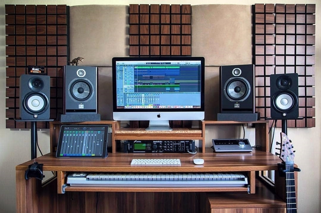 AudioGearz tweet media