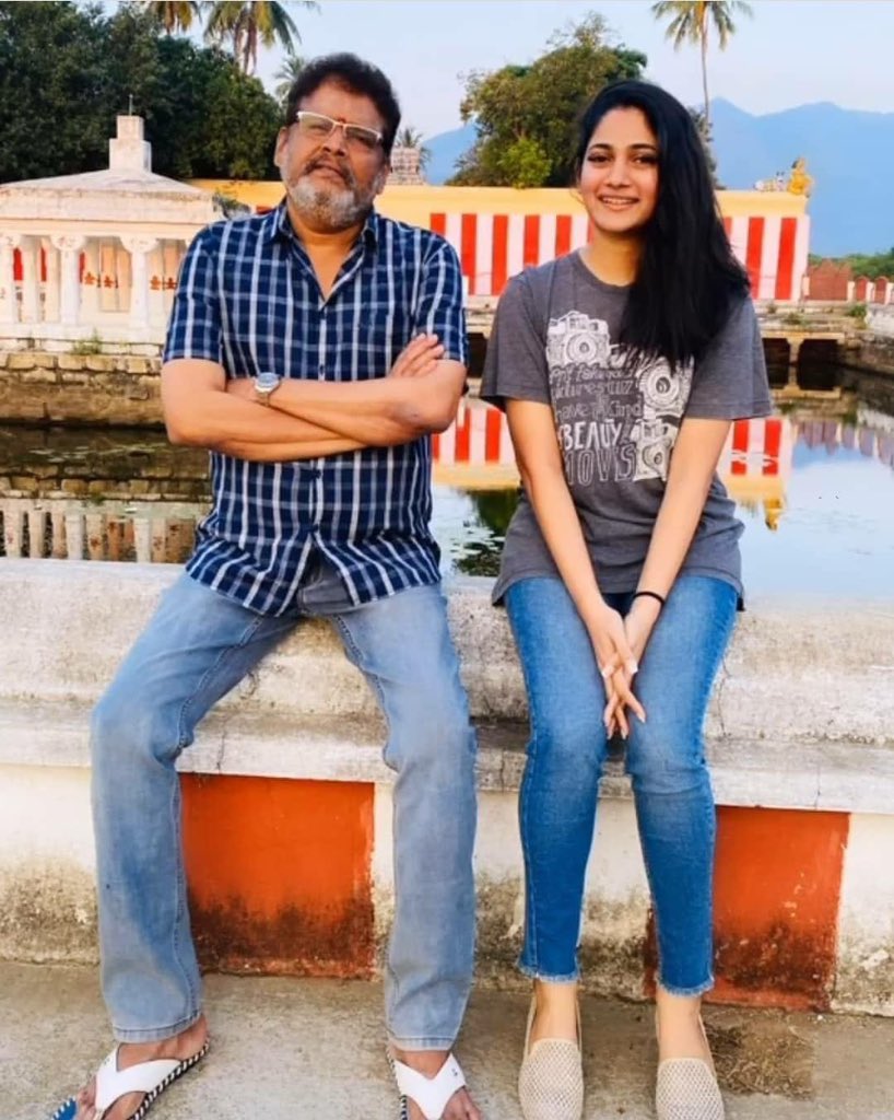 TamilCinemaUpt's tweet photo. #GoogleKuttappan 

#KSRavikumar, #Losliya https://t.co/Eazl1uaen8