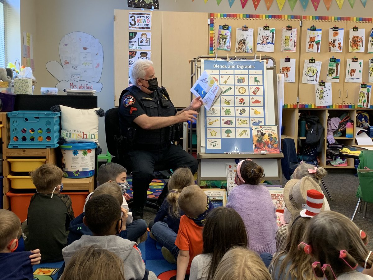 Thank you Officer Pete for reading to our kindergarteners for Read Across America Day