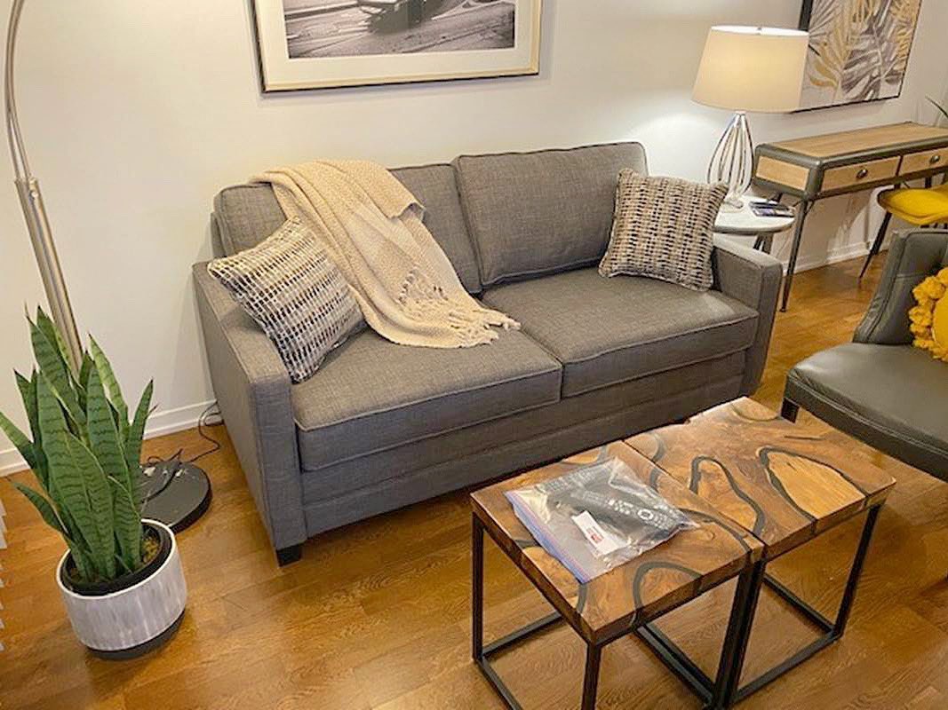 TodayLiving's tweet photo. Another new setup for our wonderful clients. We are loving the colours & textures in this suite. We love using #canadianmade 🇨🇦 products in our #furnishedapartments
.
.
#condodesign #torontorentals #beautifulhome #condogoals https://t.co/BJbQMEr8Yn