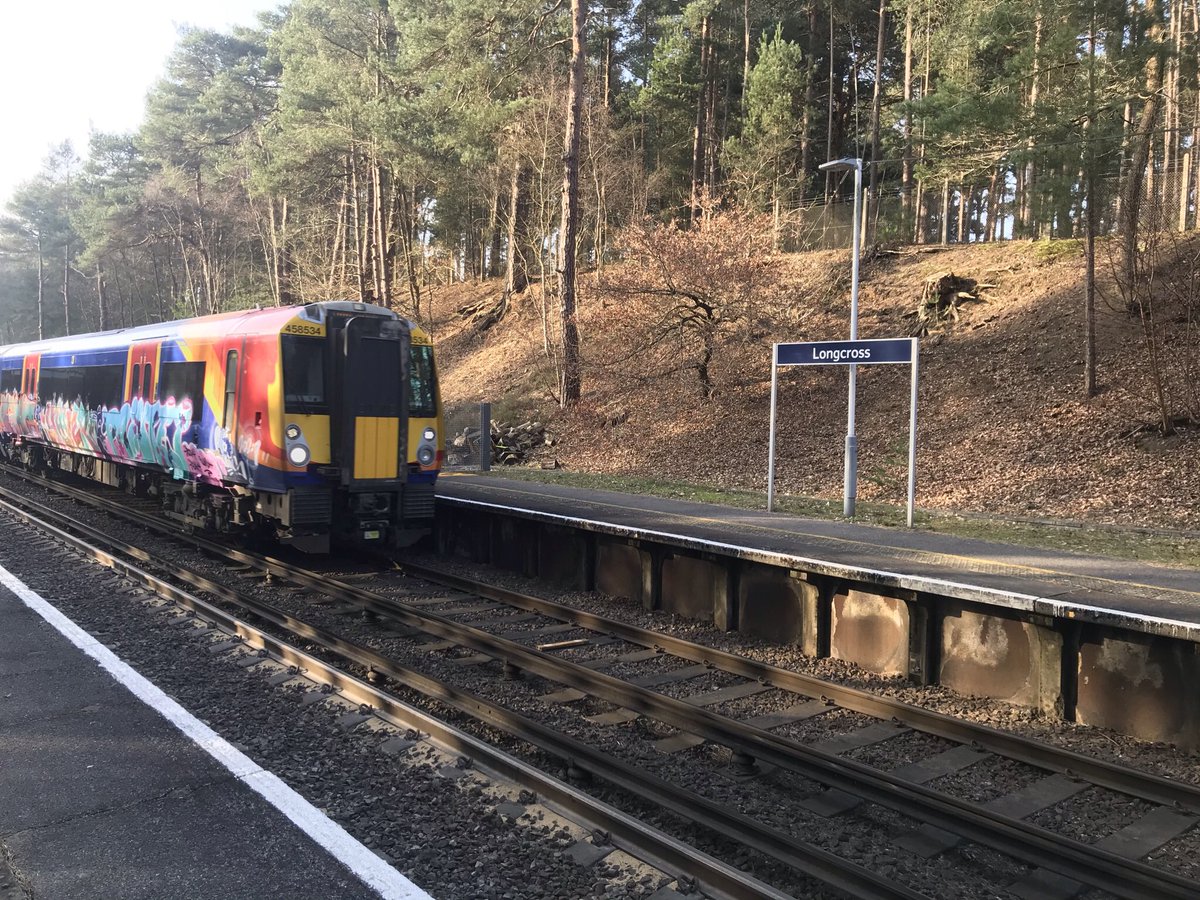 TonyLea1954's tweet photo. @PermitToTravel Wow found a new machine at the fairly unique station of Longcross that has no road access. https://t.co/0lLf4EzBvo