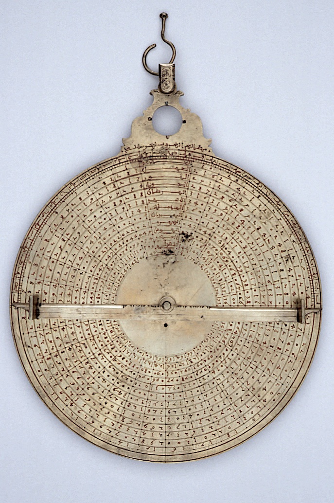 HistAstro's tweet image. North African Maghribi horary disc and quadrant, made for the latitude of Fez, 1782/3 CE @HSMOxford mhs.ox.ac.uk/collections/im…