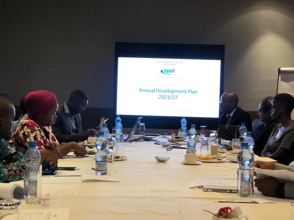 tpsftz's tweet photo. #TpsfToday - In Meetings
TPSF held a consultative session today Wednesday, 3rd March to discuss on the Annual Development Plan 2021/22 at Four Points by Sheraton.
#TradeFacilitation #AnnualDevelopmentPlan https://t.co/cp7y1SIS8X
