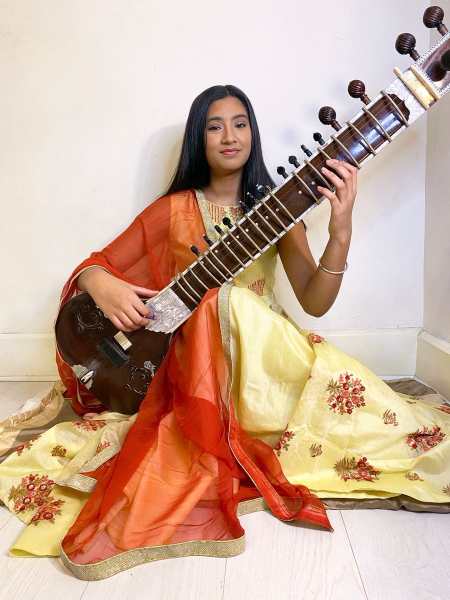 southasianartuk's tweet photo. Introducing the next generation of sitarists! 
NAARI / The Woman a celebration of the female spirit, lead by @Roopapanesar Featuring 
🎵Kirtan 
🎵Prisha 
🎵Kaavya  
🎵Aman 

4 gifted young musicians who will be performing on MON 8th MAR 
>> https://t.co/HeUZfQpdWG https://t.co/X17TBhIMco