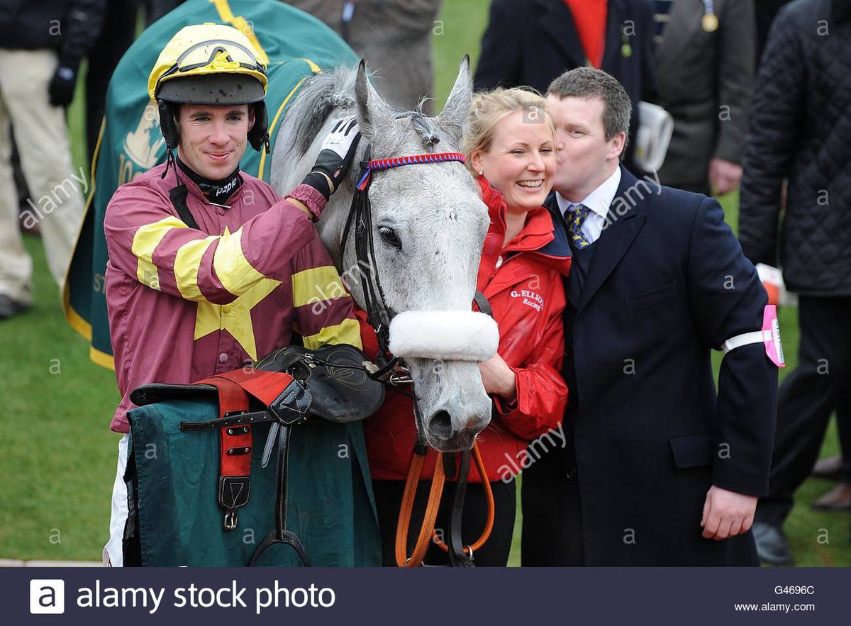 #GordonElliott his first ever cheltenham winner Chicago grey in 2011 this year is the 10th anniversary owned by my uncle john earls, gordon gave great memories to everyone around here, with the help of god he will be up and running again in no time 💪 #GordonElliott