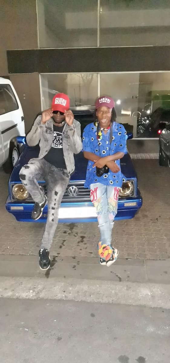AJWYZE's tweet photo. Apparently they say it goes down like dat every sunday at that place bro @Blezz3dza
Its a good thing we took a break from Studio and go out for some fun
Now we know where to go on Sundays
#HipHopSundays #AfroBru
@rashid_kay
@jennifermoorue πΈ https://t.co/0kaXUJpjeX