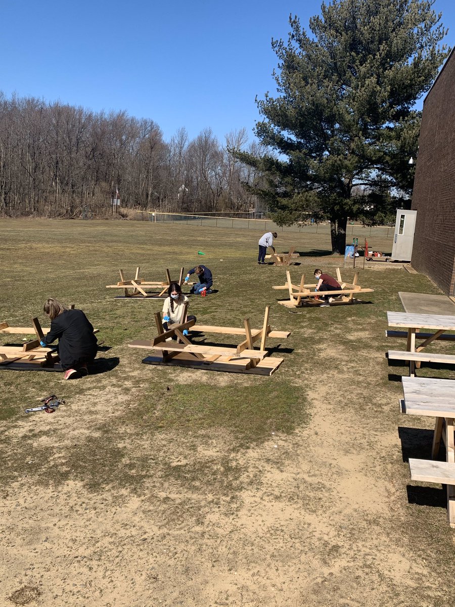 Service Hours today at Delran High!!! Students are taking advantage of the great weather today and helping stain the tables we will be using this spring to enjoy the outdoors!!  #volunteering #Delranhighschool
