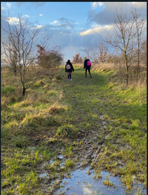 olive_hackney's tweet photo. Saba T in Year 6 went on a 5 mile walk with her friend to support #childrenintheUK who are facing poverty. Bracing the bitter cold, together they raised £1385 with the help of family and friends! Such great #actsofcharity! #Welldone! 😃💝🌟 #WeAreStar #service #charity #teamwork https://t.co/FanwaLGXZw