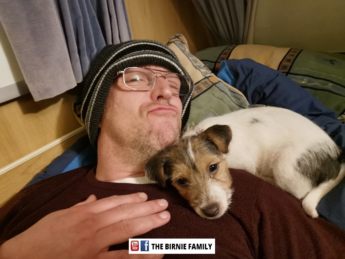 MIDWEEK PIC - Thinking of you all during this time!

FORUM - lnkd.in/dFpSp48 
YOUTUBE - lnkd.in/dJy4NcJ 

#jackrussell #jackrussellterrier #dog #dogs  #jackrussellmoments #jackrussells #jackrussellfan #jackrussellworld #isleofskye #caravans #caravanning
