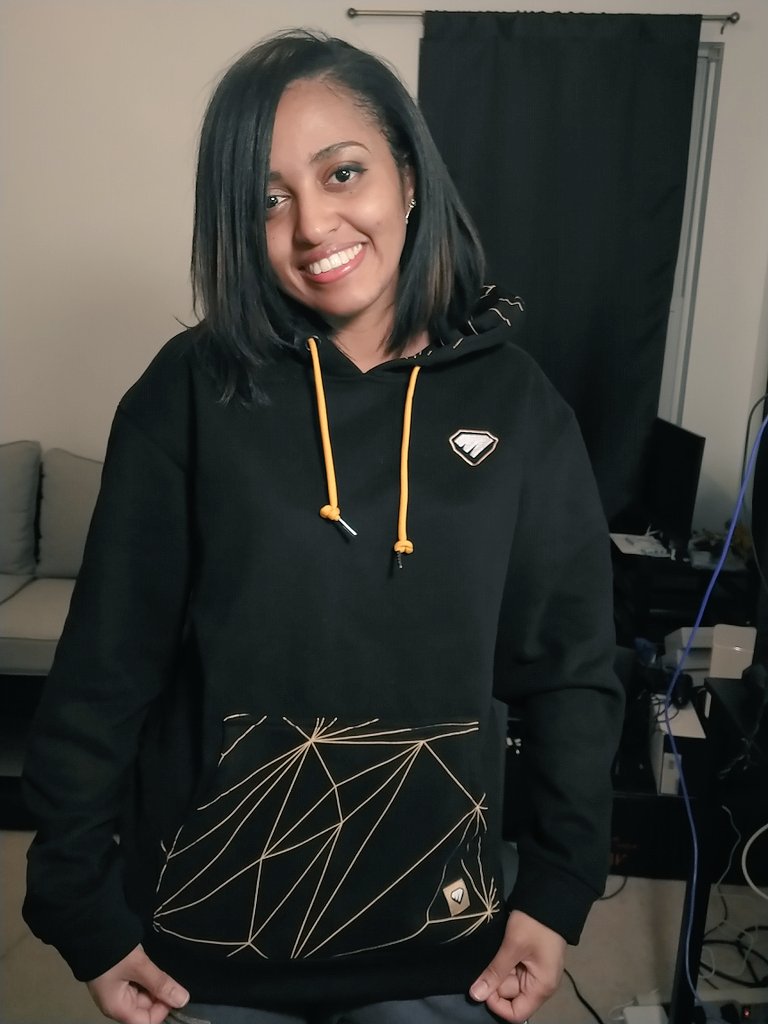 cuddle_core's tweet image. Guess who got some🔥 merch from her favorite people over at @metaview?!
Proud #metaview partner here!