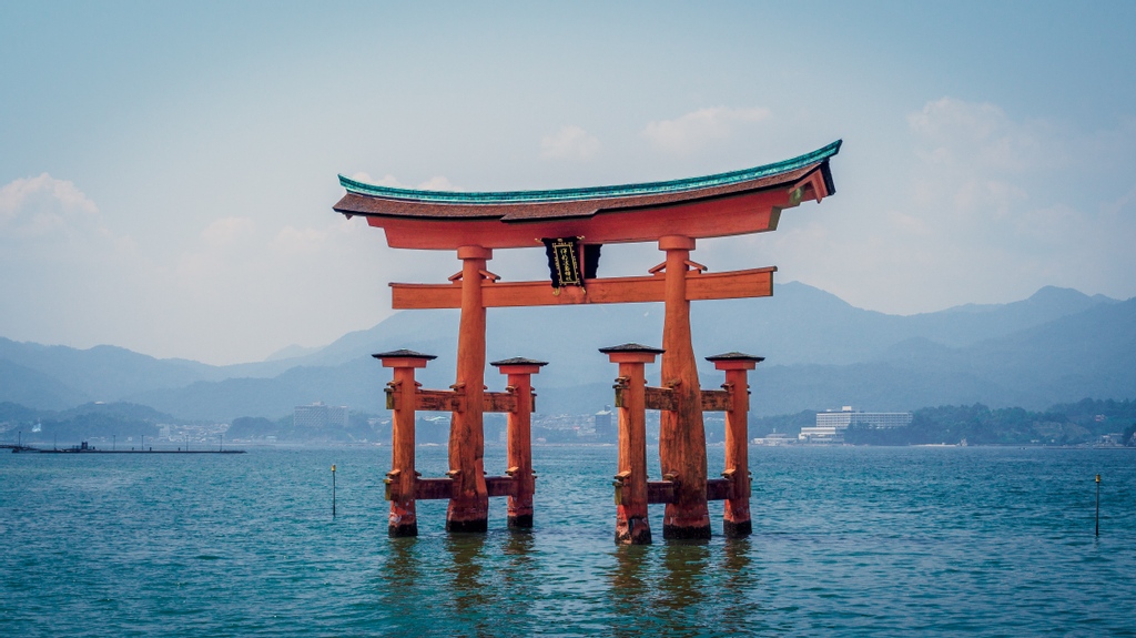 ⁠The "floating" torii gate of Itsukushima Shrine on the island of Miyajima, Japan is a popular tourist destination.
⁠
Go to brochure.ibstours.com to experience the culture and history of Japan yourself this summer!⁠
⁠
----------
Photo by Nicki Eliza Schinow on Unsplash