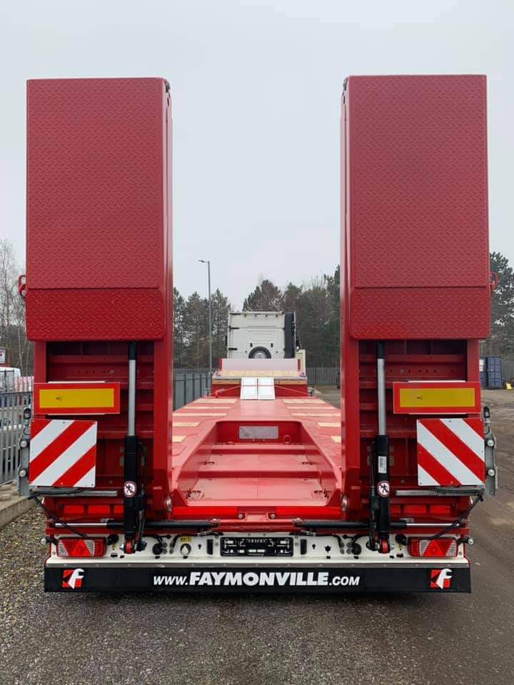 KJ_Services's tweet photo. New Trailer Day For Us Today! 💪🦺💨🏴#KJServicesLtd #Famonville #FiveAxle #Trailer https://t.co/fUfeDm7jNu