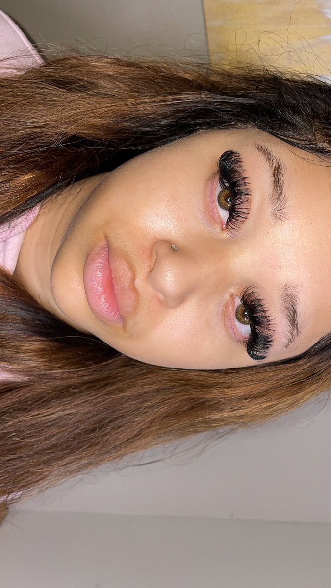 koreyona_unique's tweet photo. Letโs talk volumeeee๐๐๐๐๐ I just thought I would post some of my work on here, Iโm back & reloadeddd. All lash sets $60 ENTIRE MONTH OF MARCH. Come see me๐๐
IG: koreyona_unique #lashextensions #lovelashes #batonrouge #louisiana #hammond #lafayette https://t.co/cpiXlNI29o