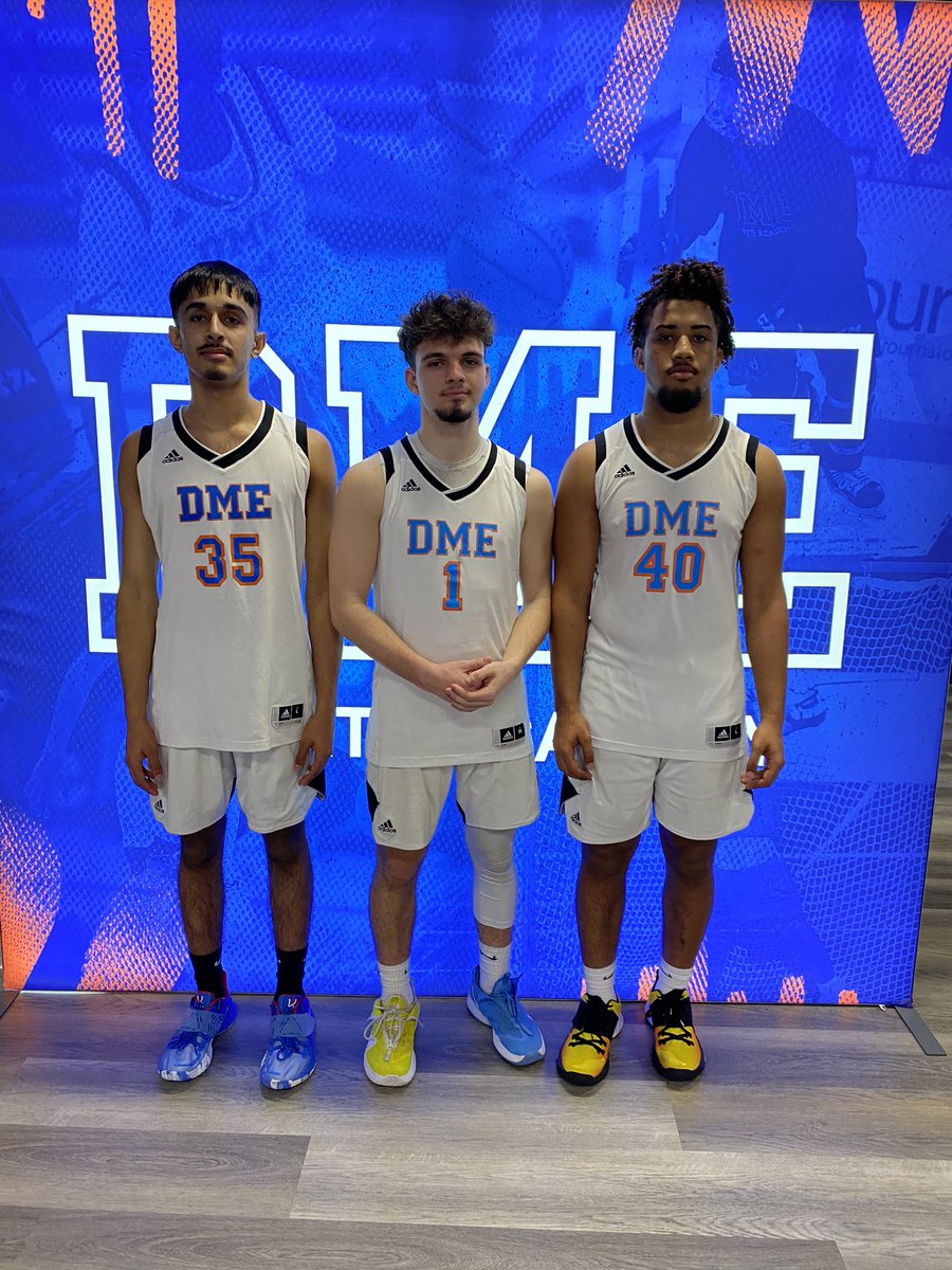 DME HS White takes a huge win over a well coached <a href="/MVABasketball/">Montverde Academy Basketball</a> 53-51.
 Kenny <a href="/KennyMann08/">Kenny Mann</a> scored 10 points. Kaleb @_kaleb_watson13 had 19 points. And Robin <a href="/rdinhisbag/">RD</a> finished with 21 points. 
Great job guys!