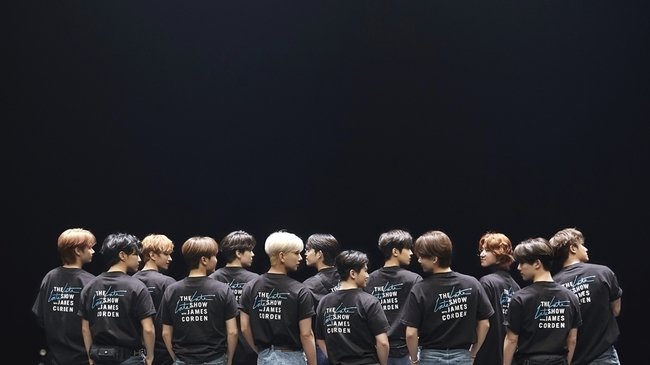 pledis_17WZ's tweet photo. Good morning, afternoon, evening ladies and gentleman, it's SEVENTEEN's Woozi speaking here.

Hello! I hope we can mingle well in the future, and please follow me back if you haven't, Elmorians!

As an opening to our convo, may I ask what do you know about my group, SEVENTEEN? https://t.co/UwtNTw68lf