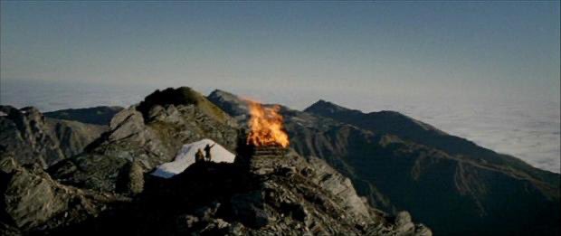 fooloffatook's tweet photo. if this scene doesn’t give you chills every time you see it you’re lying https://t.co/C7xDuHeoyr