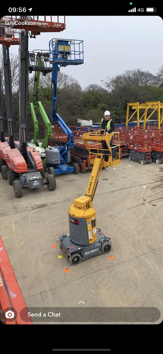 evolutionfs's tweet image. All members of staff at Evolution successfully gained their IPAF licenses today! Big thanks to @GTAccessLtd for the training!