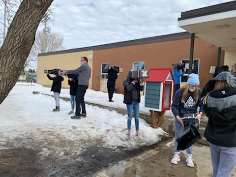 JRReid_BSD's tweet photo. The grade 8s constructed pinhole cameras today in science class today! They were all able to prove that light travels in a straight line! https://t.co/qzE6bA5wlT